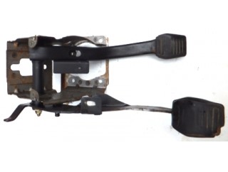 Блок педалей (сцепление и тормоз) Scorpio 95-98