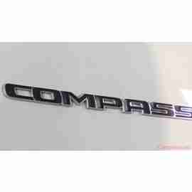 Емблема напис compass двері Jeep Compass 2019