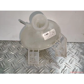 Розширювальний бачок охолодження з кришкою Jeep Compass 2019 68289857AA