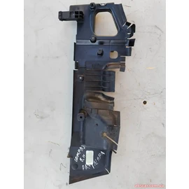 Дефлектор радіатора правий Jeep Compass 2019 68244560AC, 68244560AD