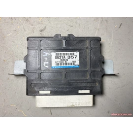 Блок керування приводом Pajero Wagon 2007 8631A357
