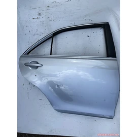 Кликните для увеличения изображения Двері задні праві Camry 40 06-10 6700333161