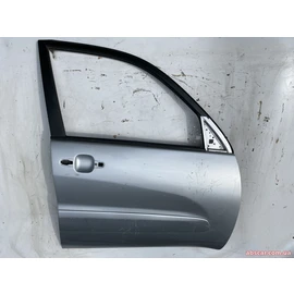 Двері передні праві RAV 4 2003 6700142080