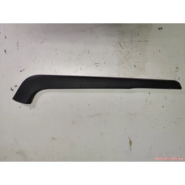 Молдинг консолі середньої правий Edge 2015-2018 LT4BR061A16A