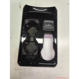 Накладка центральної консолі (підстаканник) Ford Edge 2015-2018 KT4BR044H83; KT4BR045H62A