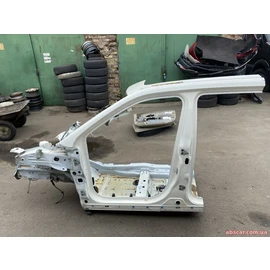 Чверть передня ліва Ford Edge 2015-2018 F2GZ5802021C