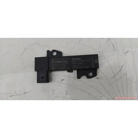 Антена Ford Escape 2015-2019 DS7T15K603GA