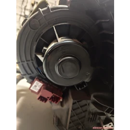 Мотор вентилятор пічки Ford Escape 2015-2019 GV6118456AA