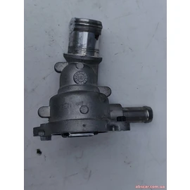 Корпус термостата Jeep Compass 23-26 5048423AD