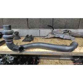 Патрубок інтеркулера Ford Edge 2015-2018 F2G36F074CA