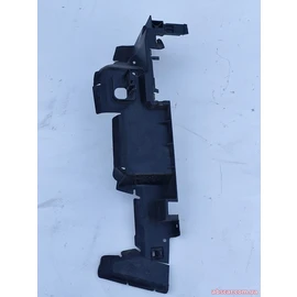 Дефлектор радіатора правий Jeep Compass 23-26 2.0T 68443370AA