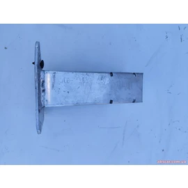 Ікло лонжерону ліве Jeep Compass 22-26 68463415AA