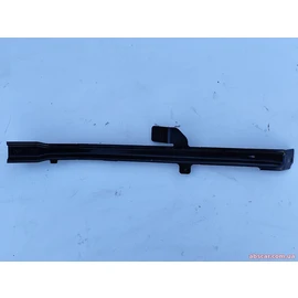 Кронштейн телевізора верхній лівий Jeep Compass 17-26 68244673AA