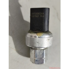 Датчик тиску кондиціонера Jeep Compass 2017-2021 68156982AA