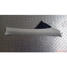 Накладка передньої стійки права Ford Escape 2013-2016 EJ54S03198ADW