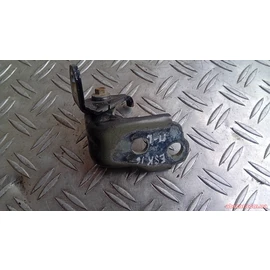 Петля двері передня ліва нижня Ford Escape 2013-2016CJ5Z7822811B