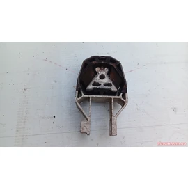 Подушка двигуна задня Ford Escape 2013-2016 AV616P082CA