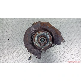 Цапфа зі ступицею задня права Ford Escape 2013-2016 CV6Z5A968F