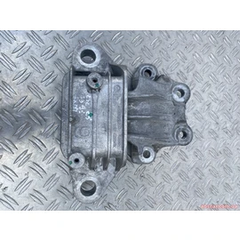 Подушка двигуна ліва Ford Escape 2023-2026 PZ1Z6068E