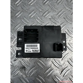 Блок керування клімат-контролем Jeep Compass 2017-2021 68273999AG